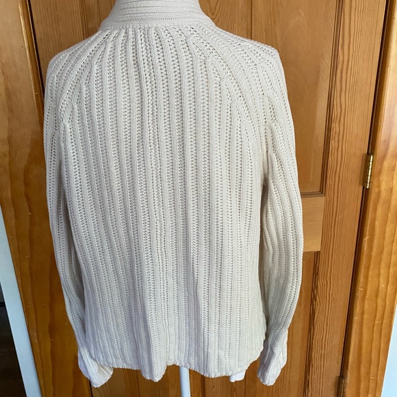 Banana Republic Cashmere and Cotton Cardigan Sweater in Size XL. - Picture 2 of 9
